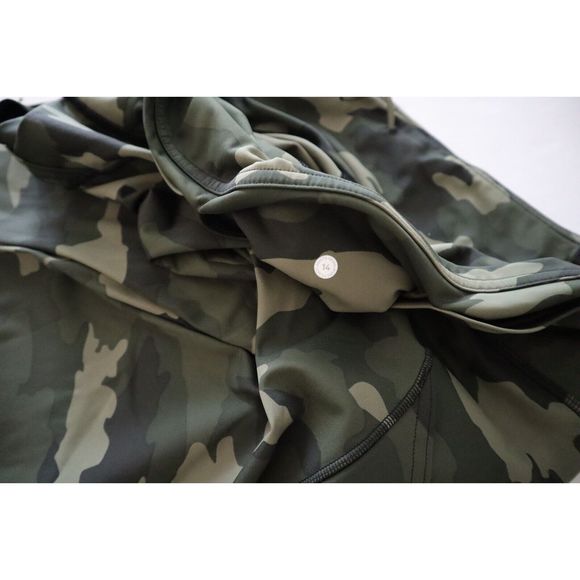 Lululemon Women's Sz 14 Green Camo Fast Free Hi-Rise Crop 23” Leggings - Picture 10 of 13